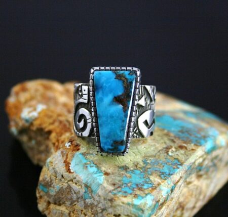 Kee Yazzie Rare High Grade Candelaria Turquoise Anasazi Design Overlay Ring