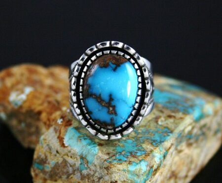 Calvin Martinez Rare Gem Grade Bisbee Turquoise Shadowbox Ingot Ring