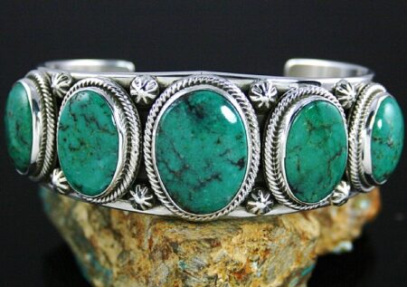 Ned Nez Rare High Grade Fox Turquoise Row Bracelet