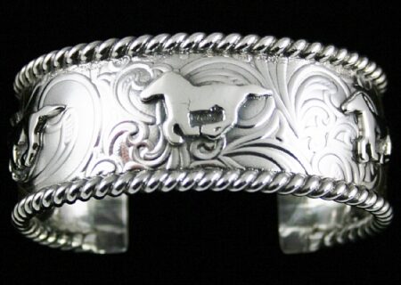 Alfred Joe Galloping Horse Design Bracelet