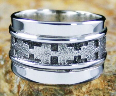 Alfred Joe Navajo Rug Pattern Design Overlay Ring