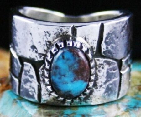 Kee Yazzie Rare High Grade Bisbee Turquoise Chaco Canyon Design Overlay Ring