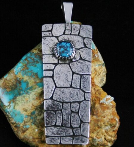 Kee Yazzie Rare High Grade Bisbee Spiderweb Turquoise Chaco Canyon Design Overlay Pendant