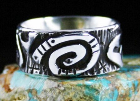 Kee Yazzie Anasazi Petroglyph Design Overlay Ring