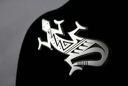 Chalmers Day Lizard Pin