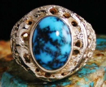 Vintage Persian Turquoise Solid 14K Gold Ring